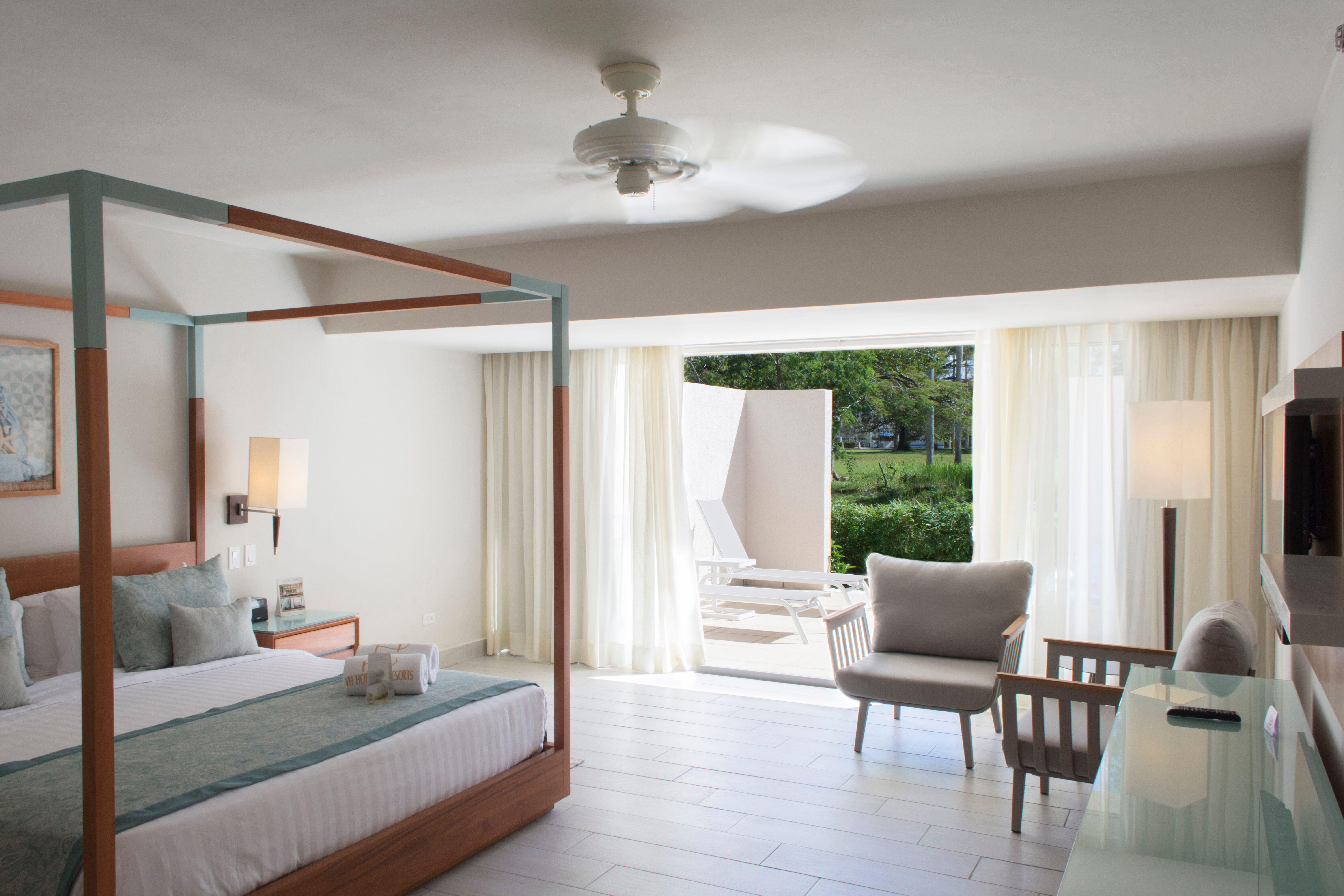 Vh Atmosphere Adults Only Playa Dorada 外观 照片