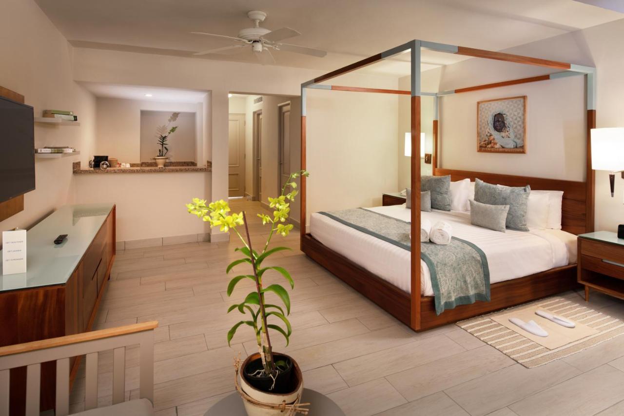 Vh Atmosphere Adults Only Playa Dorada 外观 照片